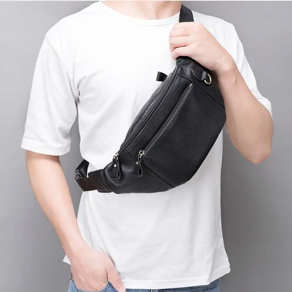 c&aacute;c mẫu t&uacute;i đeo ch&eacute;o nam được l&agrave;m từ chất liệu cao cấp