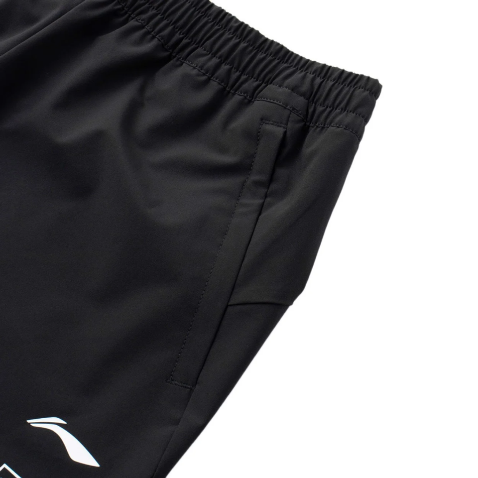 Quần shorts thời trang nam Li-ning AKSR007-1 màu đen