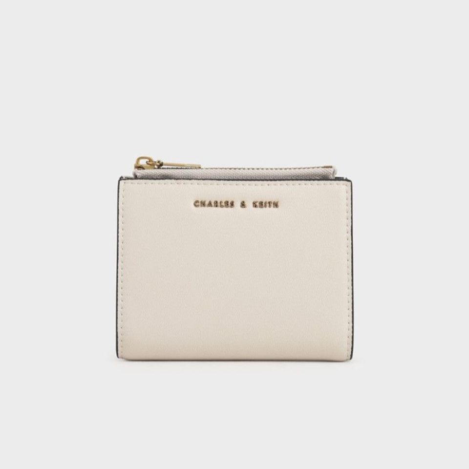 Ví nữ Charles & Keith Mini Top Zip Small Wallet CK6-10680907 Ivory