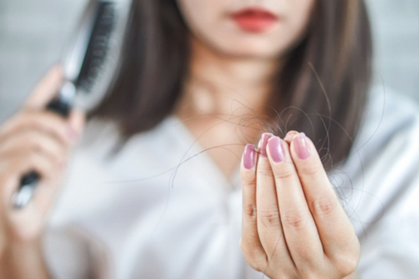Ti&ecirc;u ch&iacute; lựa chọn thuốc mọc t&oacute;c của Nhật ph&ugrave; hợp
