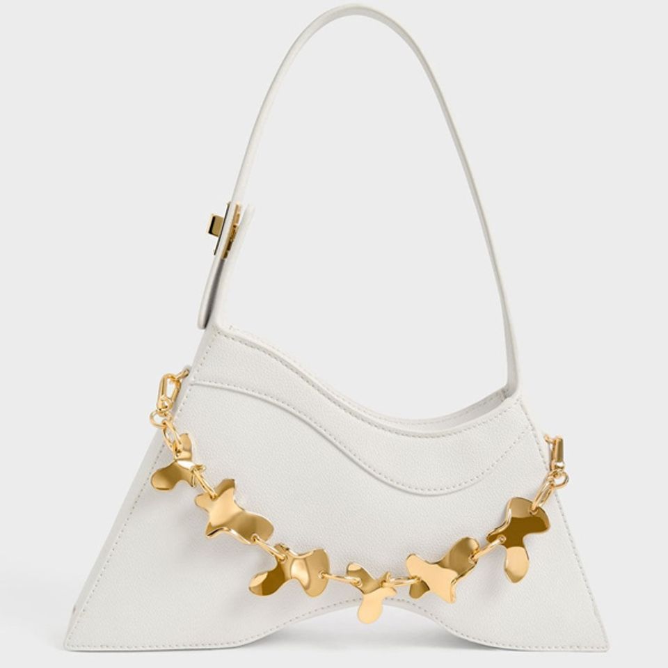 T&uacute;i Charles & Keith Verity Chain-Link Sculptural đẹp