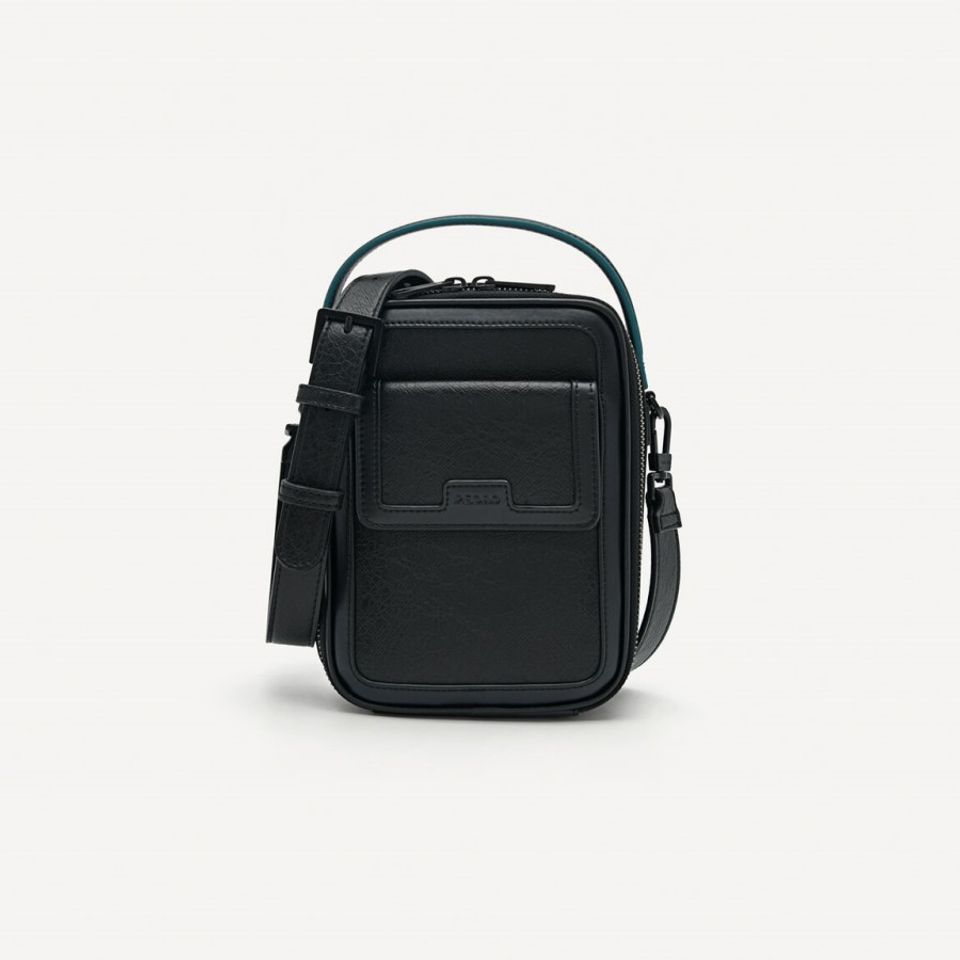 Túi Pedro Black Synthetic Leather Zipper Sling Bag PM2-26320161