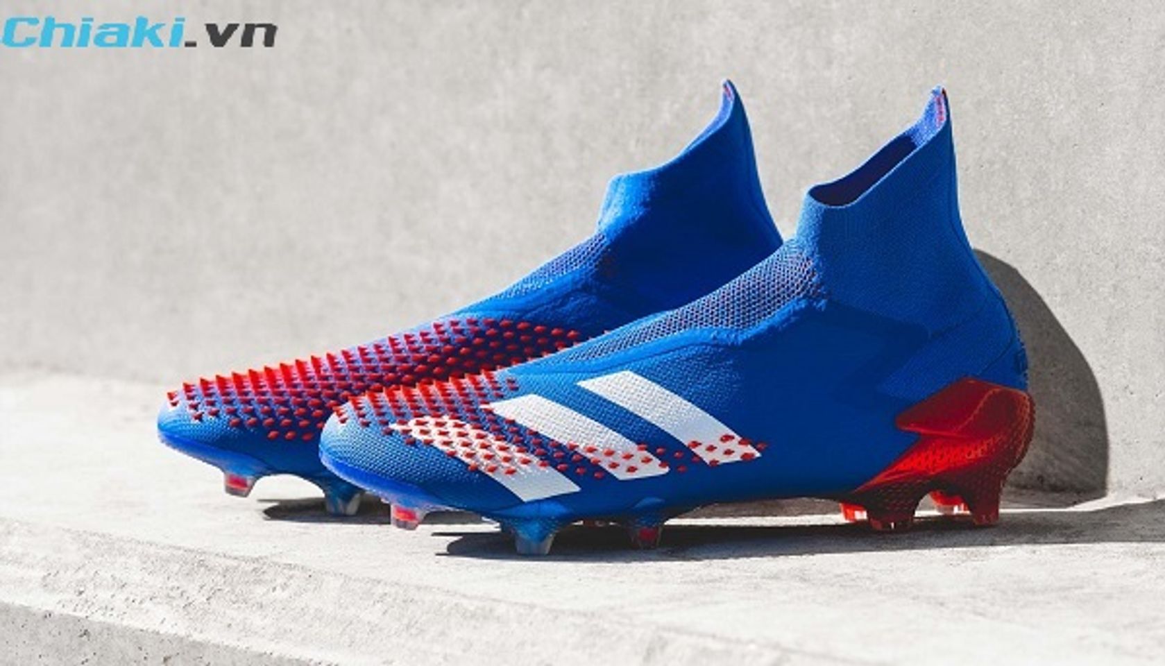 Gi&agrave;y kh&ocirc;ng d&acirc;y Adidas Predator