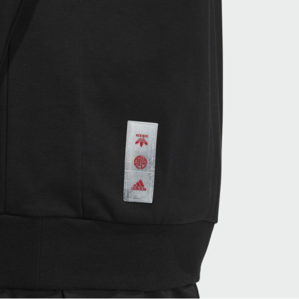 Áo Adidas CNY Badge Of Sport Graphic Crew Sweatshirt HI3287 màu đen