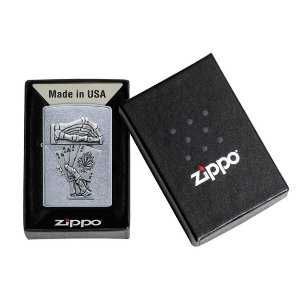 Bật lửa Zippo 49536 Dead Man’s Hand Emblem Design