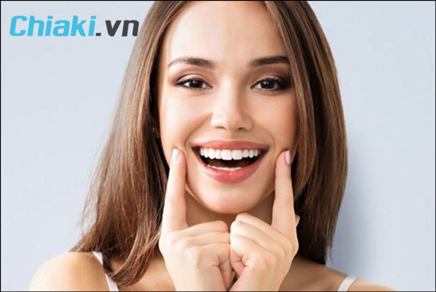 C&aacute;ch sử dụng m&aacute;y tăm nước để l&agrave;m sạch răng miệng