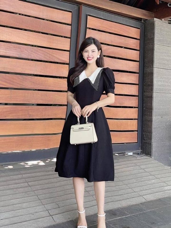 đầm đen phối với túi xách màu gì đẹp