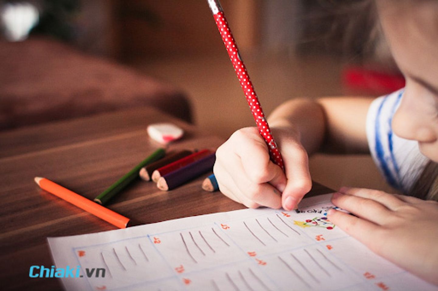 Hạ thảo đ&ocirc;ng tr&ugrave;ng Hỗ trợ ph&aacute;t triển tr&iacute; n&atilde;o của trẻ