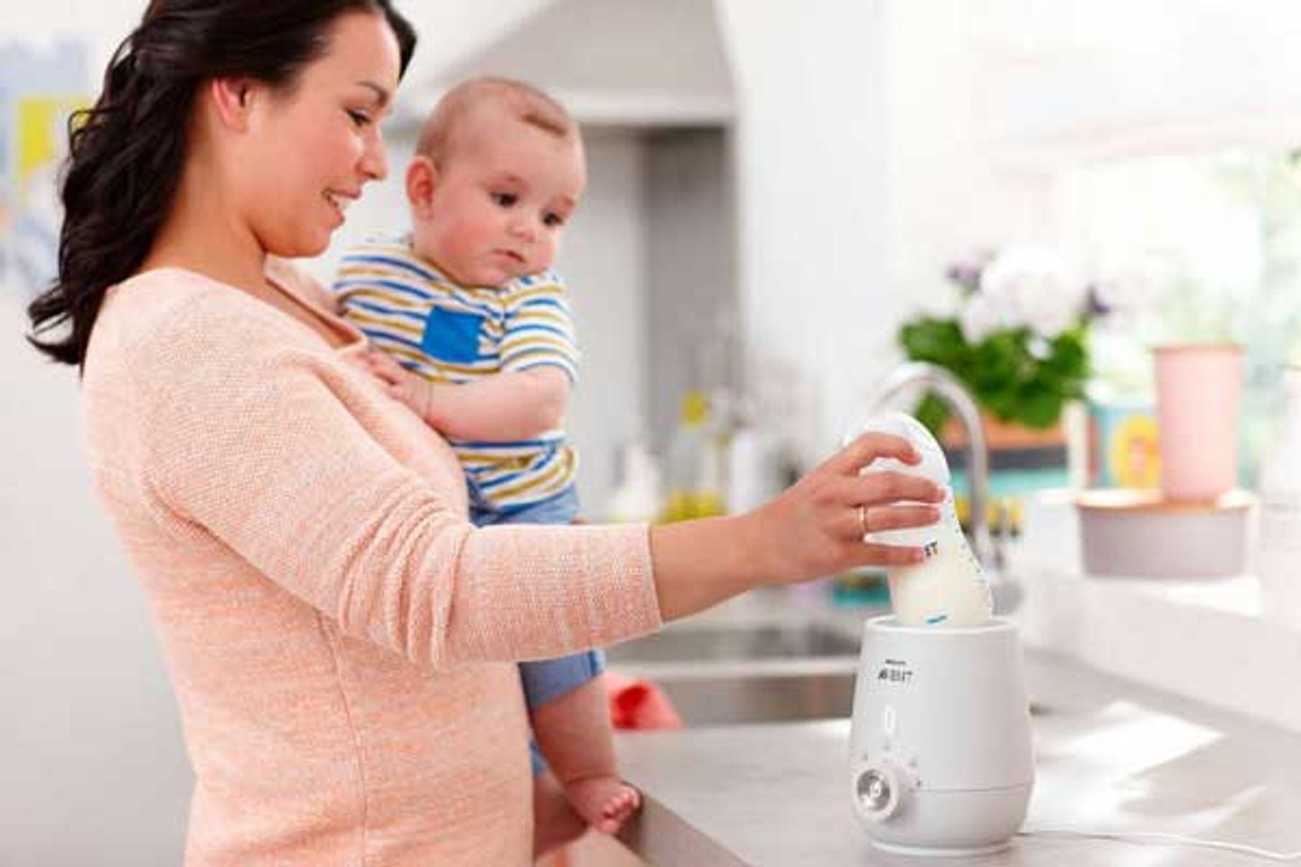 M&aacute;y h&acirc;m sữa l&agrave; g&igrave;