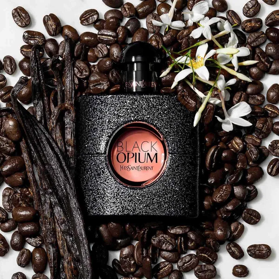 Nước hoa YSL Black Optium EDP có mùi hương chính là mùi cafe