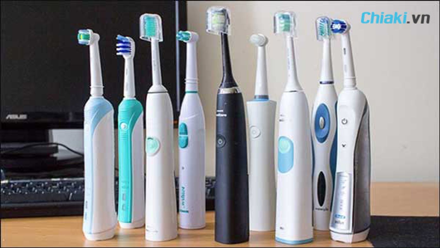 m&aacute;y tăm nước v&agrave; b&agrave;n chải điện	