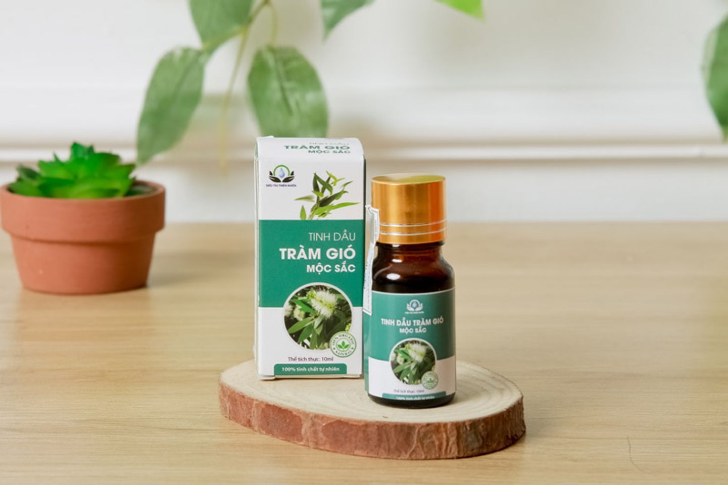 Tinh dầu tr&agrave;m gi&oacute; Mộc Sắc&nbsp;