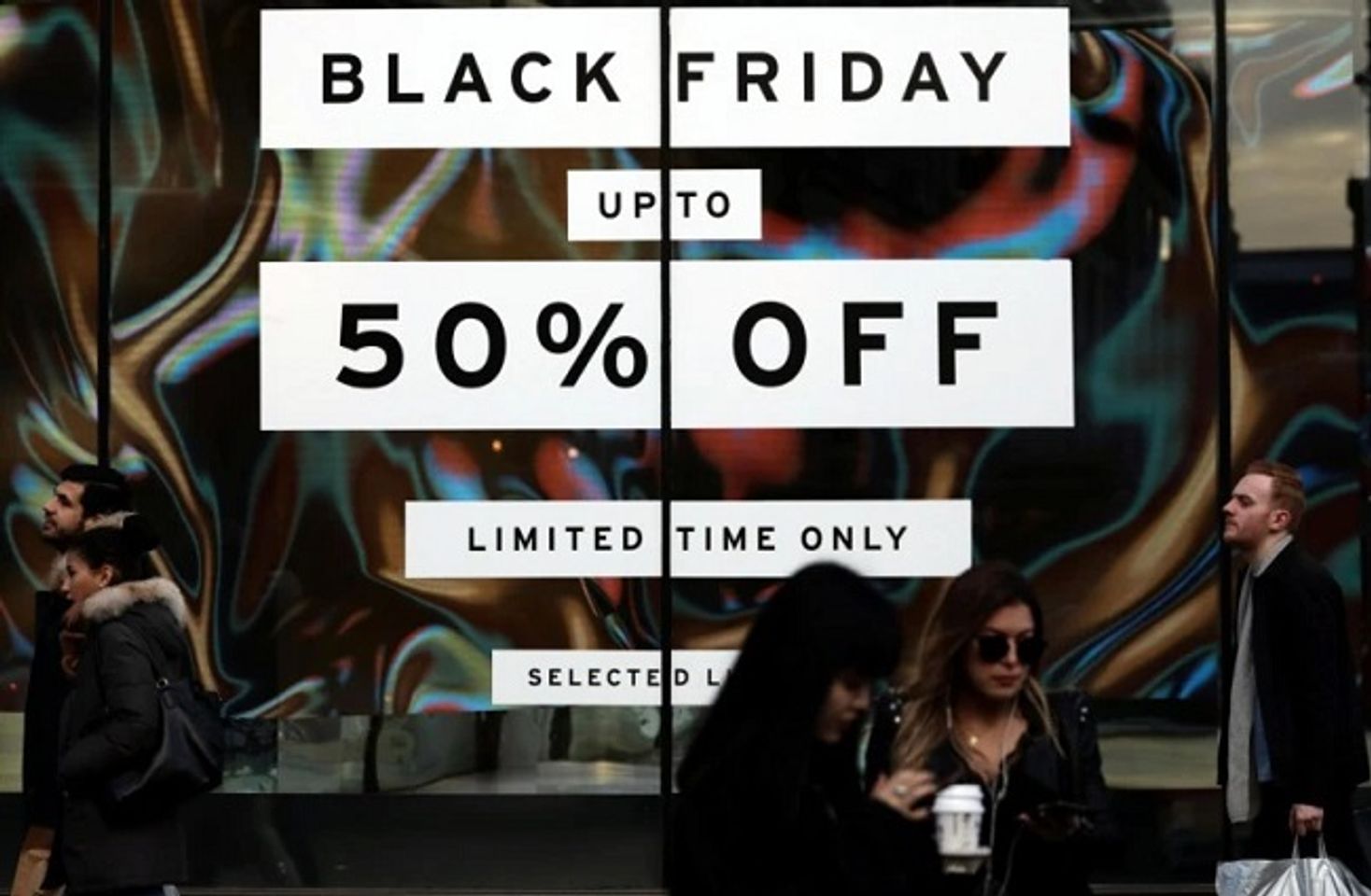 &Yacute; nghĩa của ng&agrave;y Black Friday&nbsp;