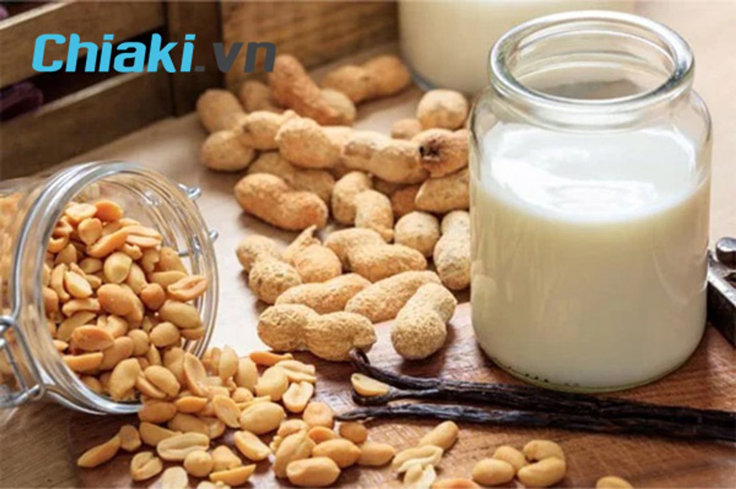 c&aacute;ch l&agrave;m sữa hạt bằng m&aacute;y xay sinh tố với đậu phộng