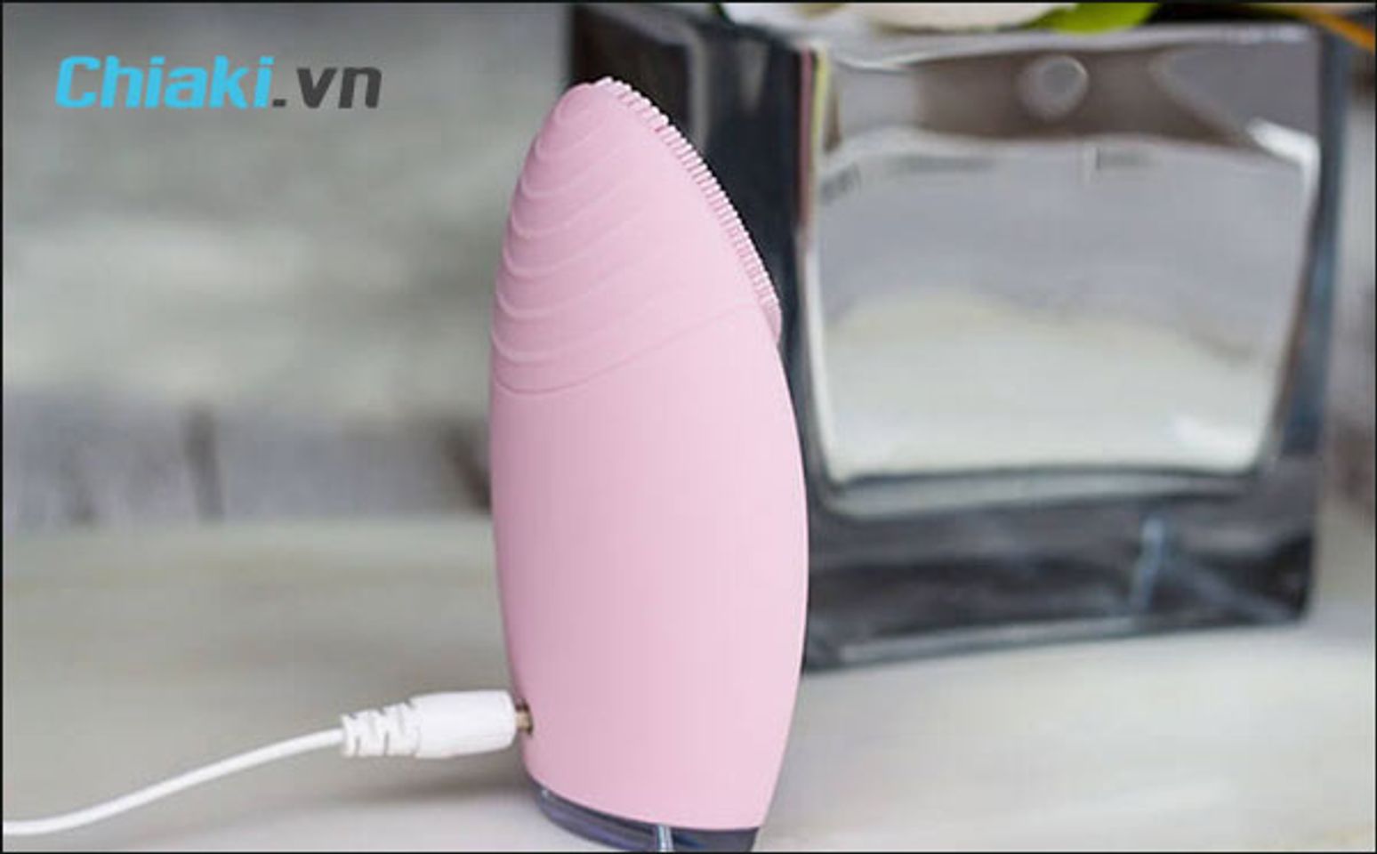 hướng dẫn sạc m&aacute;y rửa mặt Foreo Luna 3