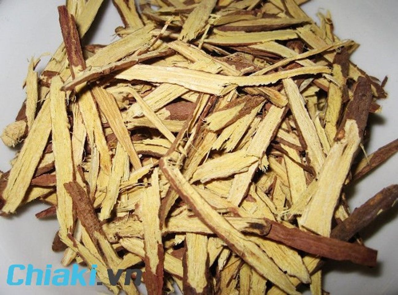 c&aacute;ch trị ho cho b&eacute; 1 tuổi, C&aacute;ch trị ho cho b&eacute; 1 tuổi bằng rễ cam thảo&nbsp;