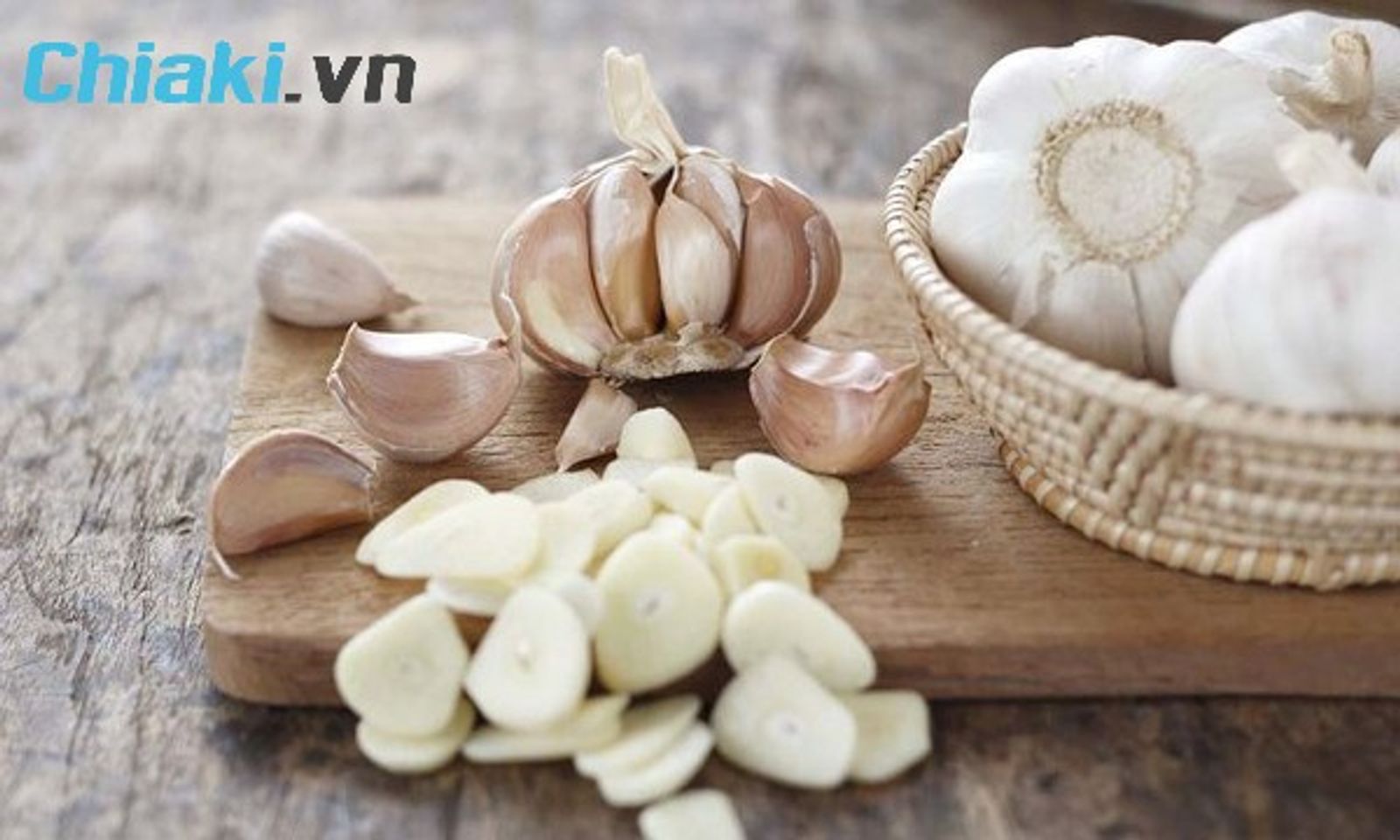 c&aacute;ch trị ho cho b&eacute; 1 tuổi, C&aacute;ch trị ho c&oacute; đờm cho b&eacute; 1 tuổi bằng tỏi&nbsp;