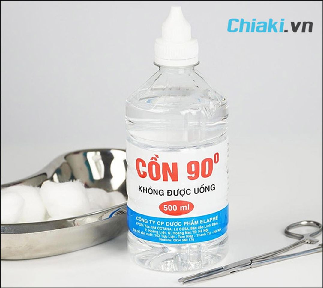 C&aacute;ch vệ sinh m&aacute;y rửa mặt bằng cồn 90 độ