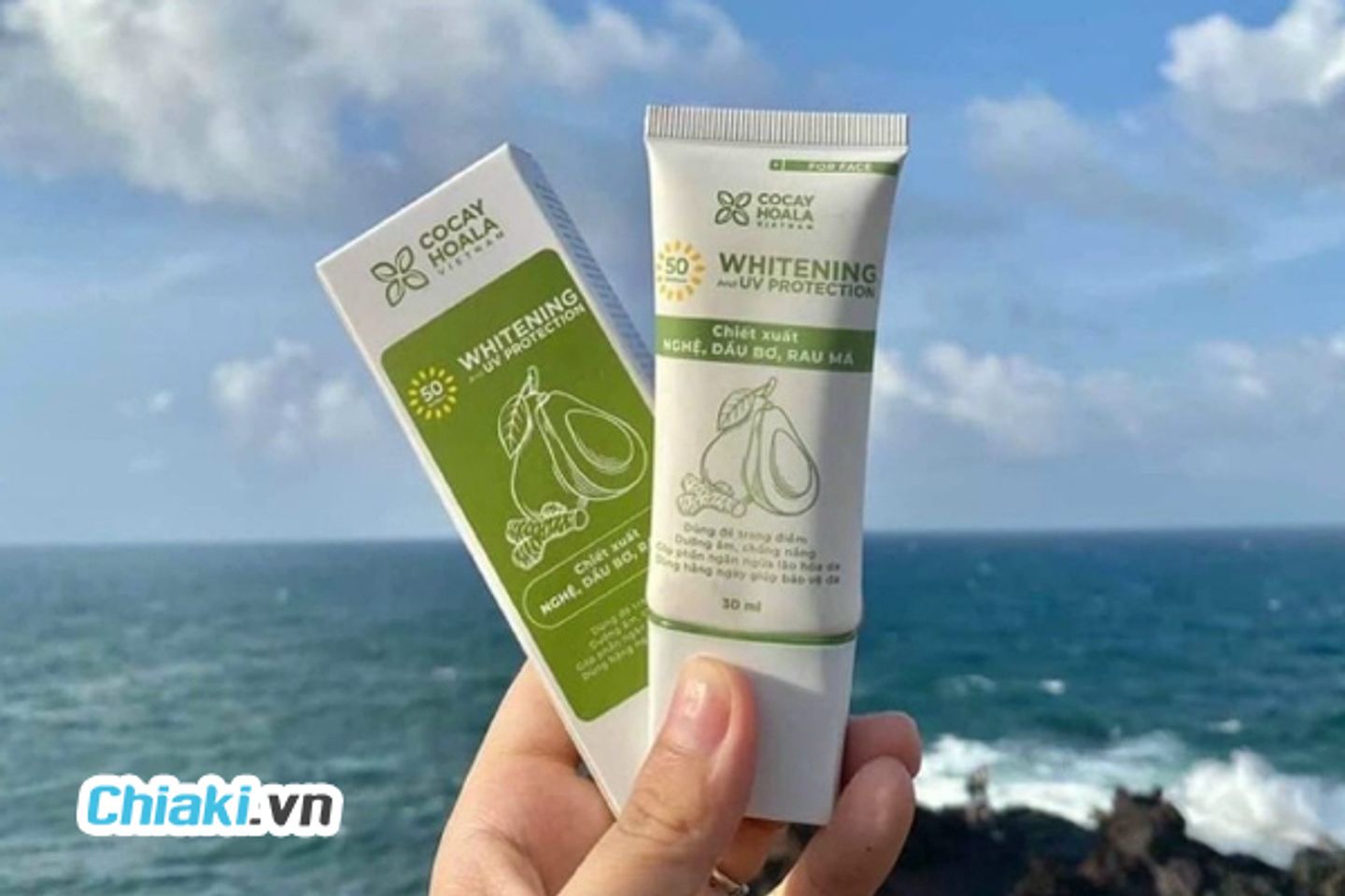 Kem chống nắng chiết xuất bơ nghệ Cocayhoala Việt Nam