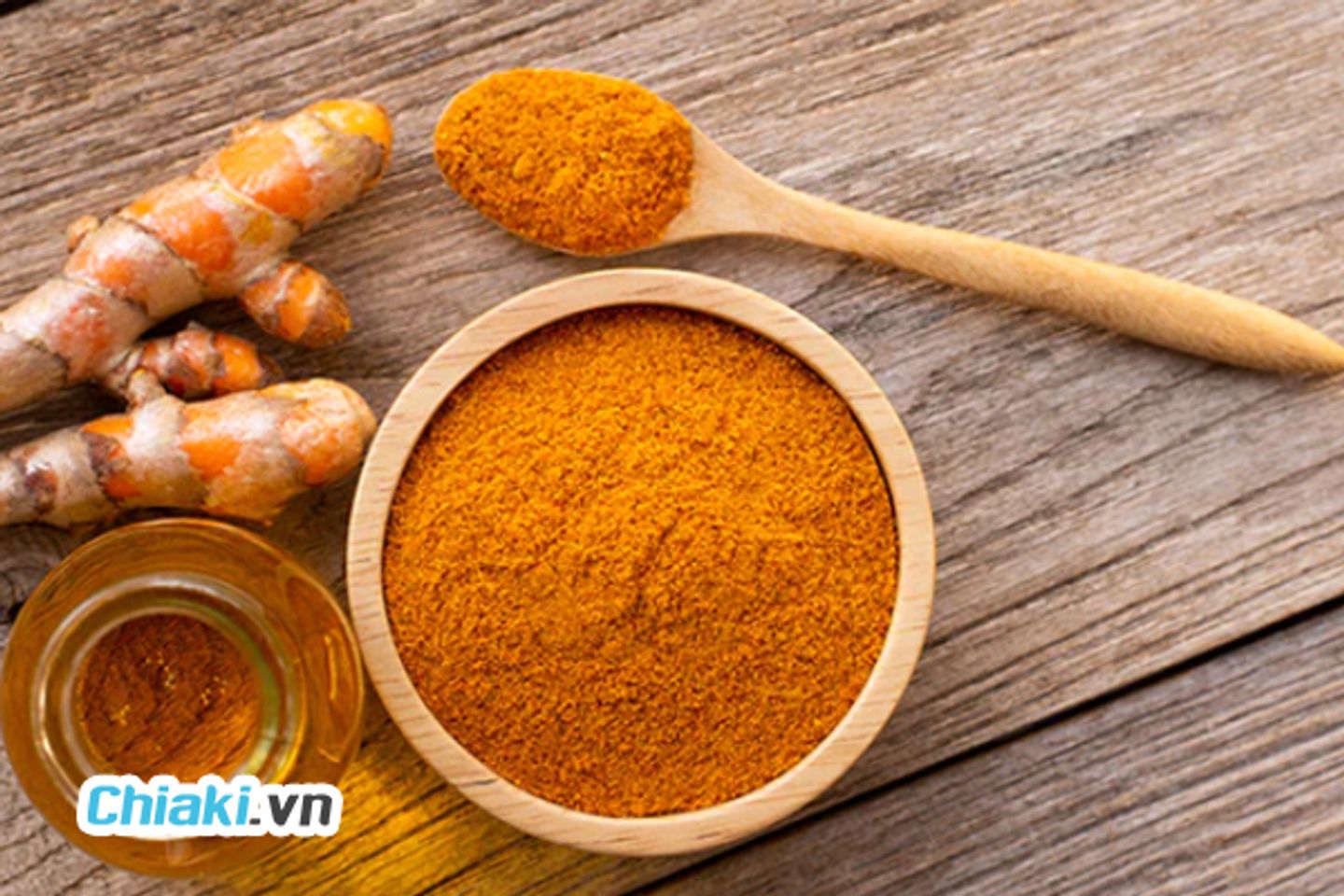 Nghệ c&oacute; ưu &dstrok;iểm như thế n&agrave;o đối với da mụn