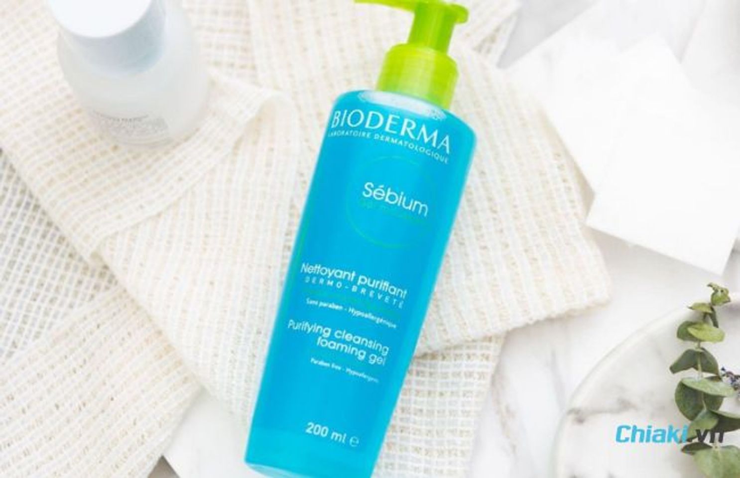 Sữa rửa mặt tốt cho da hỗn hợp Bioderma