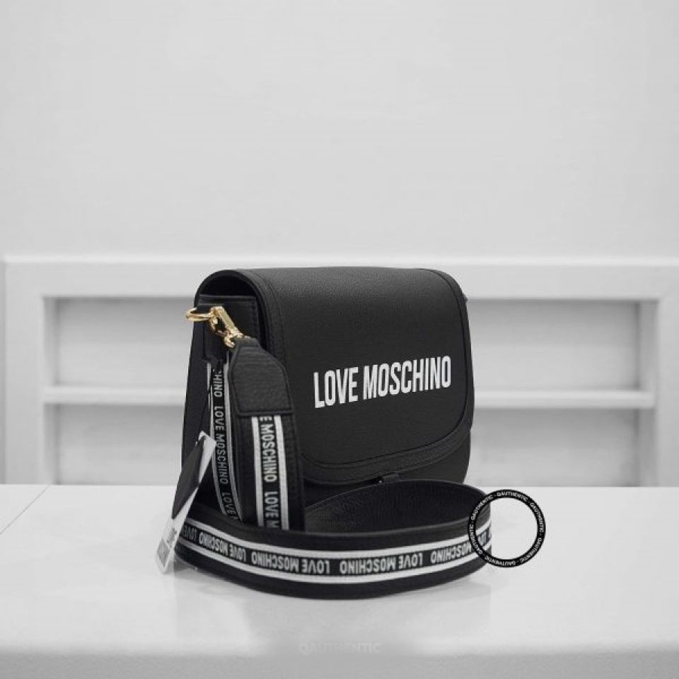 Túi đeo chéo Love Moschino 020586 màu đen
