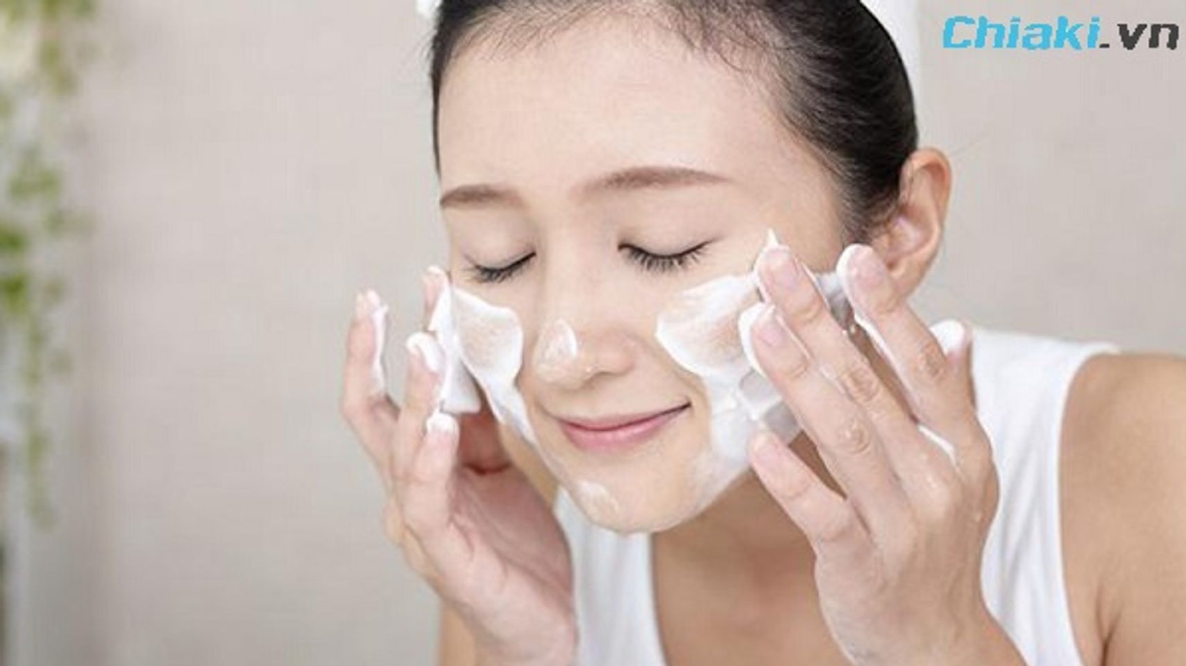 c&aacute;c bước trang điểm cho da kh&ocirc;, trang điểm cho da kh&ocirc;, c&aacute;c bước trang điểm cơ bản cho da kh&ocirc;, c&aacute;ch trang điểm cho da kh&ocirc;, c&aacute;ch trang điểm cho da kh&ocirc;ng bị mốc, bộ trang điểm d&agrave;nh cho da kh&ocirc;, c&aacute;c bước trang điểm c&oacute; bản cho da kh&ocirc;