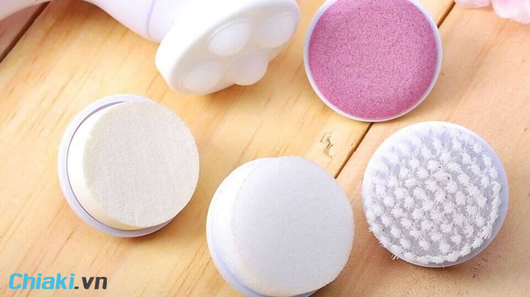 Lựa chọn đầu cọ của m&aacute;y rửa mặt sao cho th&iacute;ch hợp