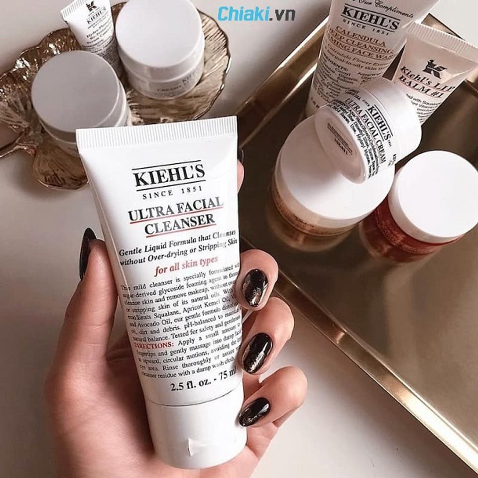 Sữa rửa mặt cho da kh&ocirc; nhạy cảm Kiehl&rsquo;s Ultra Facial