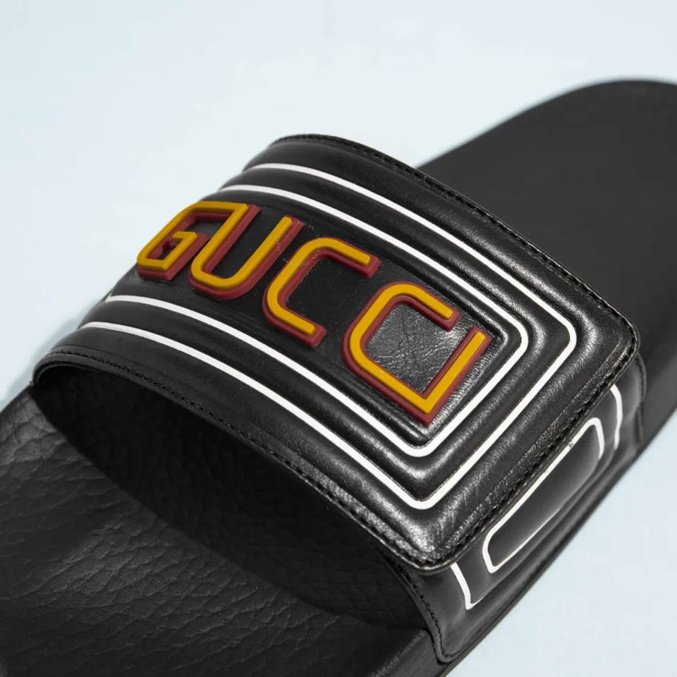 Dép quai ngang Gucci Logo Black Leather Rubber Slides