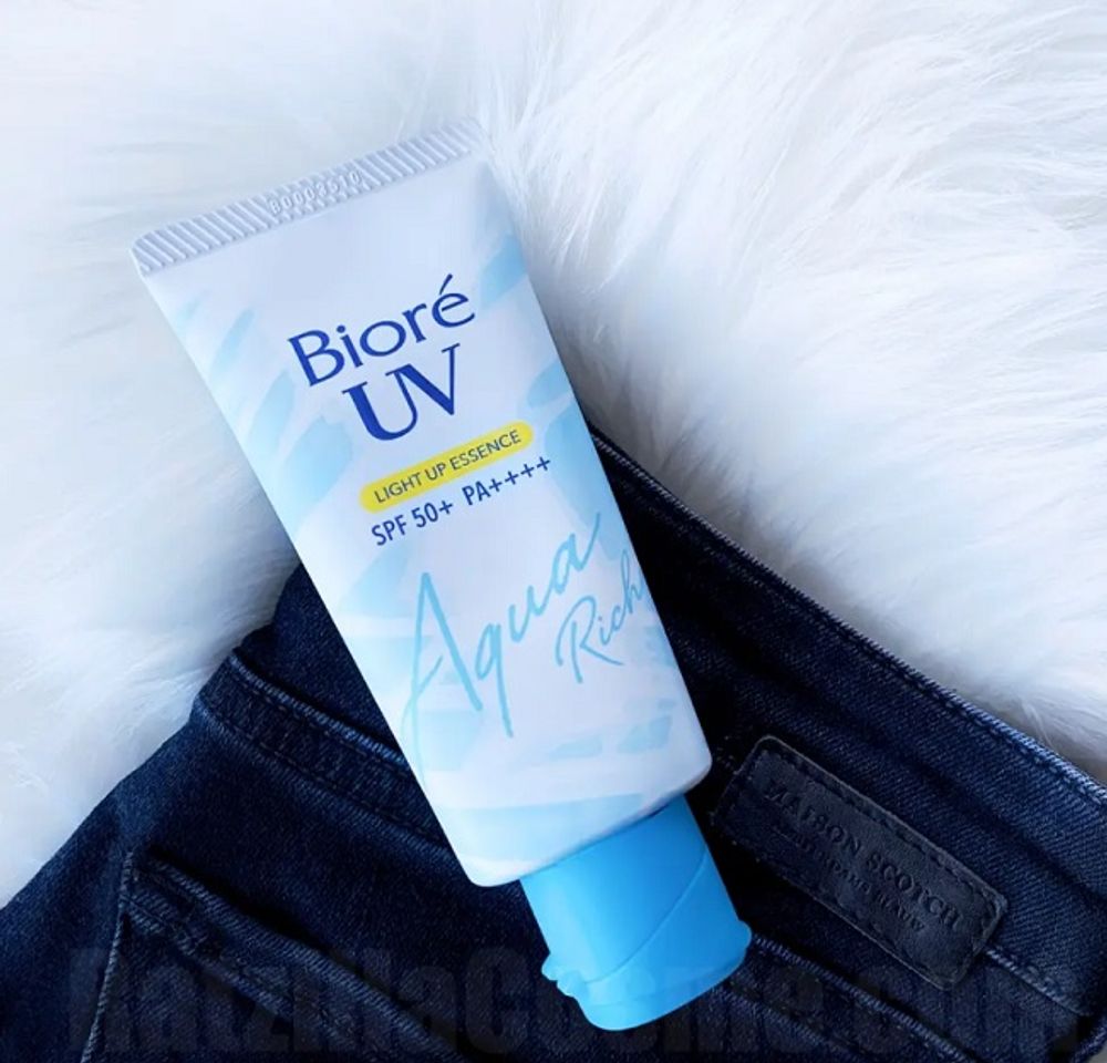 Kem chống nắng Nhật Biore Light Up Essence&nbsp;