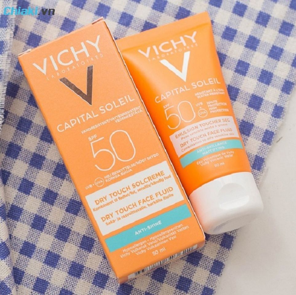 Kem chống nắng Vichy kh&ocirc;ng g&acirc;y nhờn Ideal Soleil Mattifying Face Fluid Dry Touch
