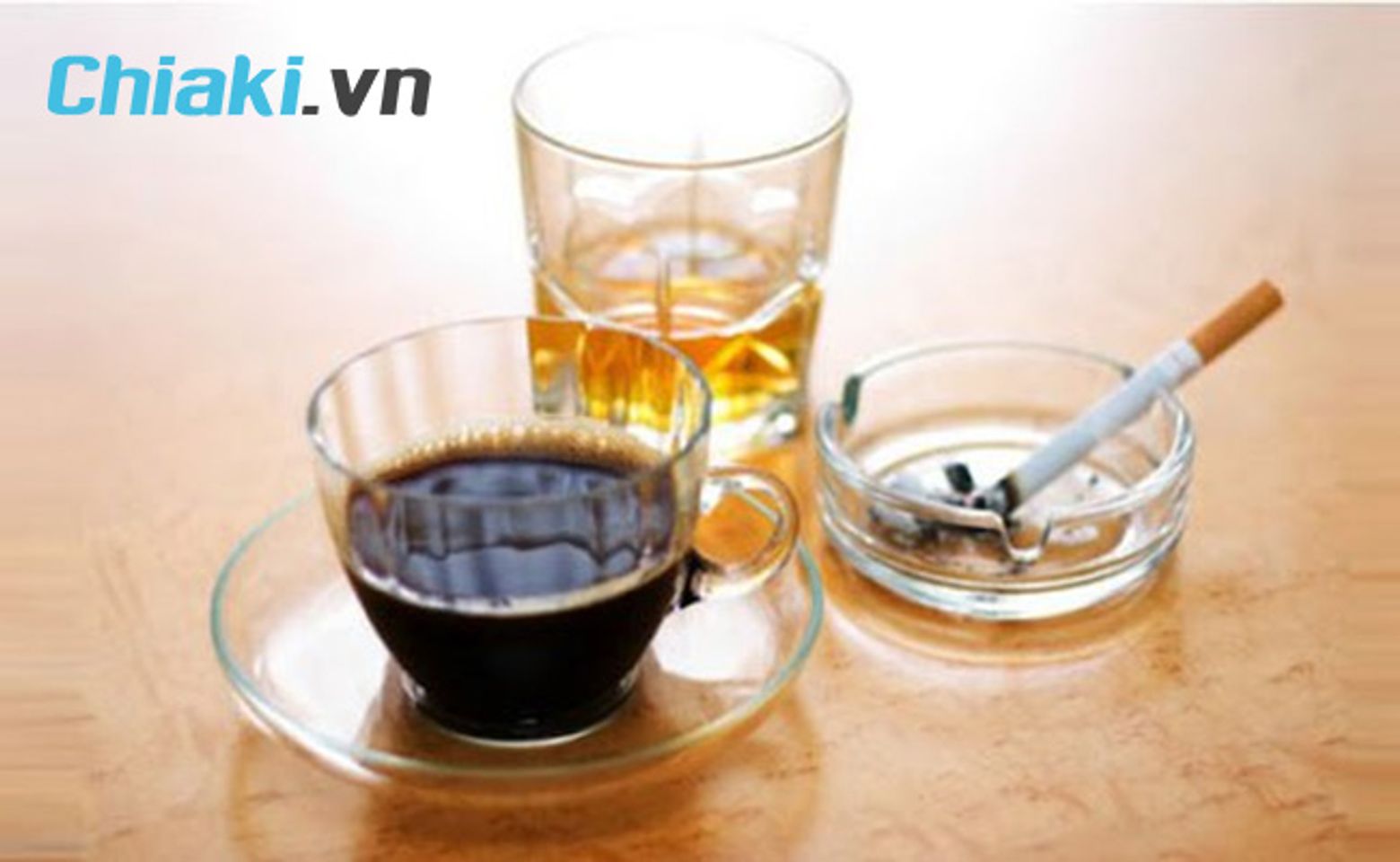 Ki&ecirc;ng sử dụng c&aacute;c chất k&iacute;ch th&iacute;ch sau khi peel da