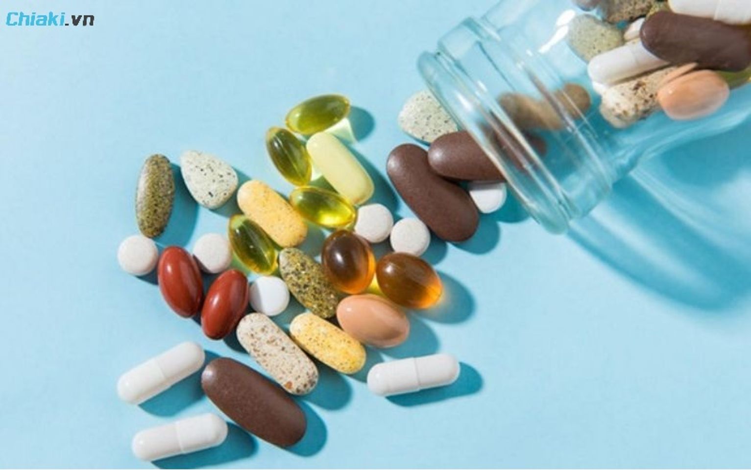 Vitamin tổng hợp l&agrave; g&igrave;?
