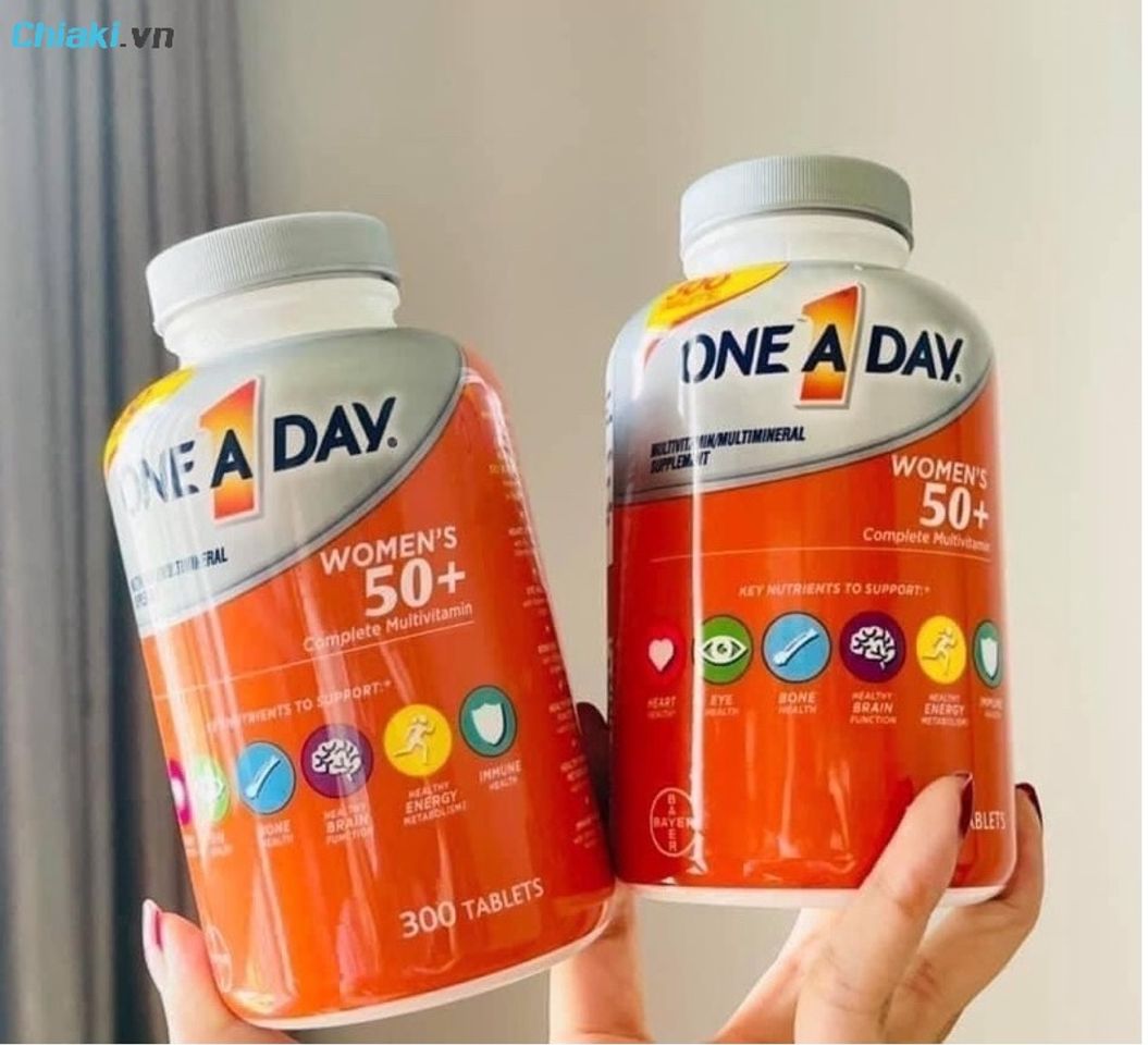 Vitamin tổng hợp cho phụ nữ tr&ecirc;n 50 tuổi One A Day