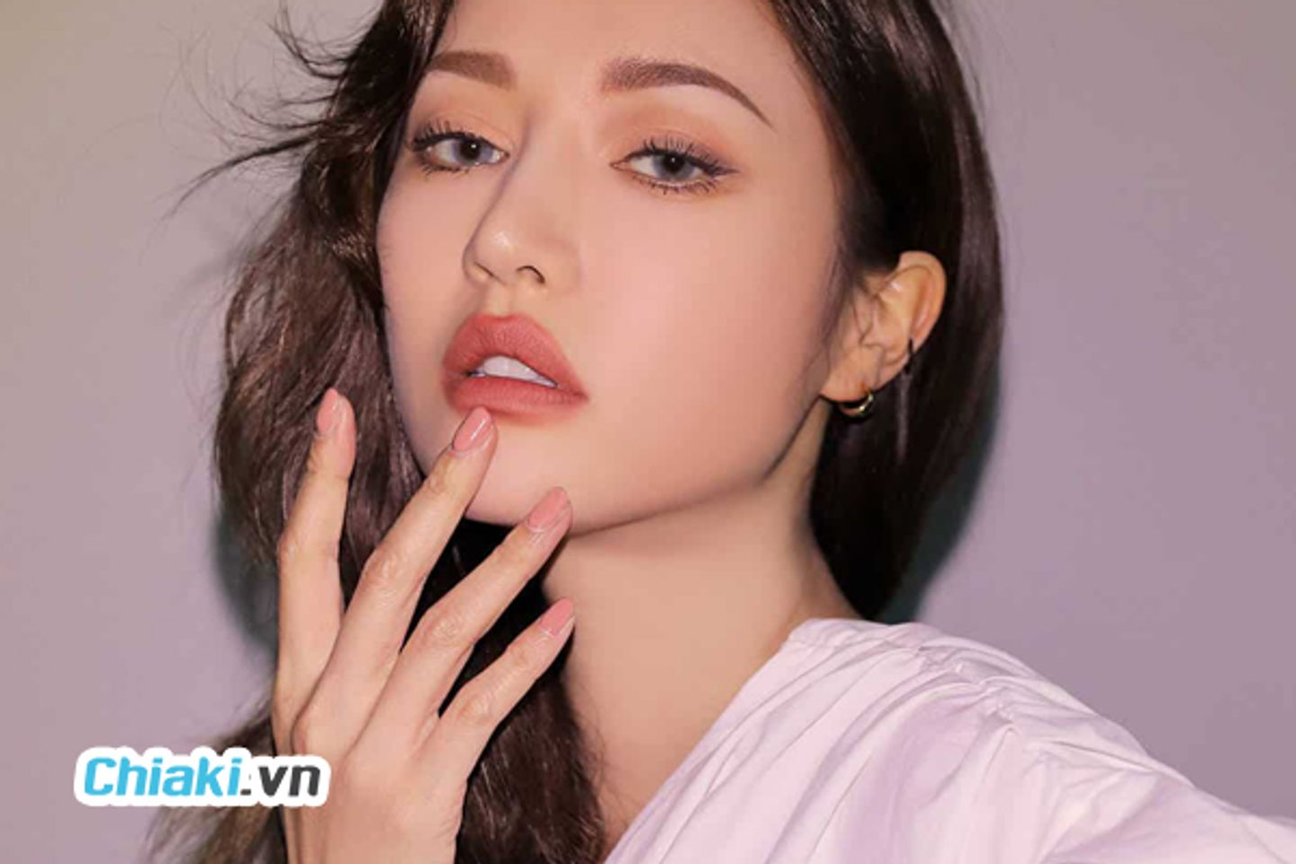 Son kem l&igrave; m&agrave;u hồng nude