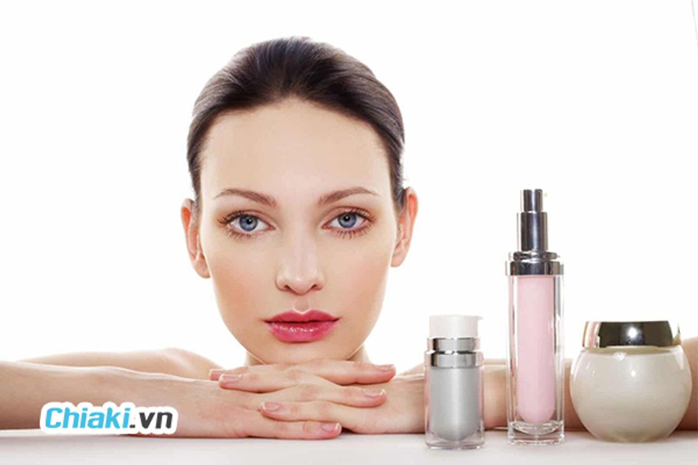 H&oacute;a mỹ phẩm l&agrave; g&igrave;?