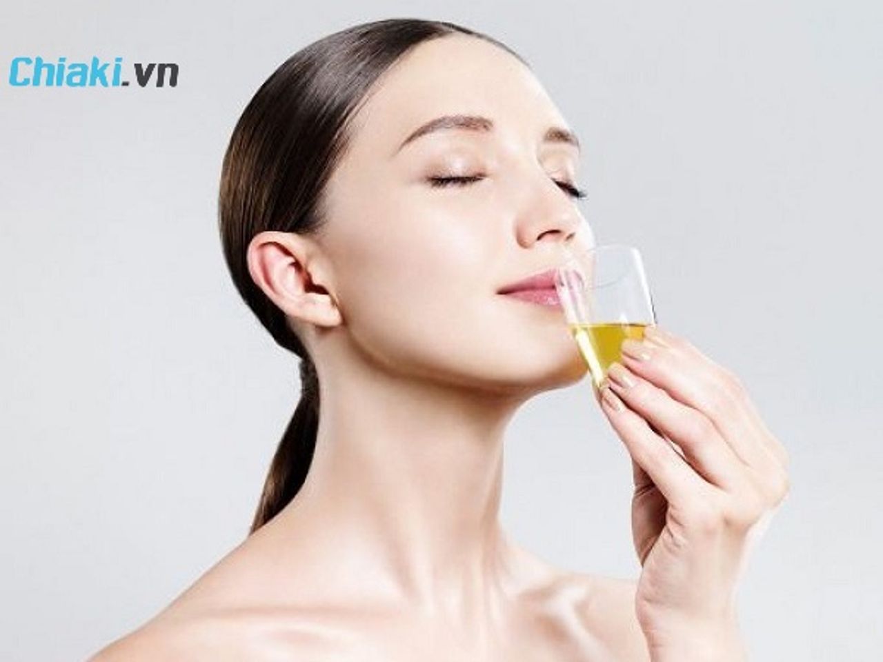 C&aacute;ch uống collagen nước hiệu quả v&agrave; ph&ugrave; hợp