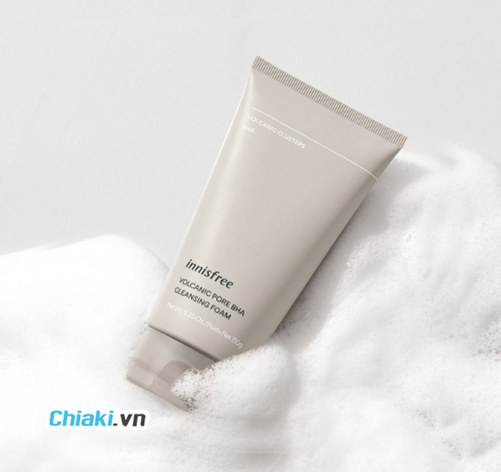 Sữa rửa mặt innisfree tro n&uacute;i lửa mẫu mới cho da dầu