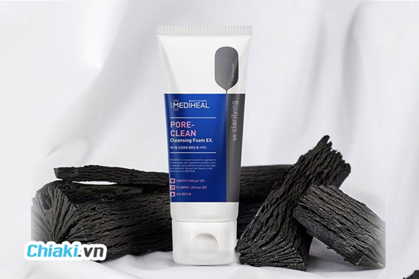 Sữa rửa mặt mediheal than hoạt t&iacute;nh Pore&ndash;Clean