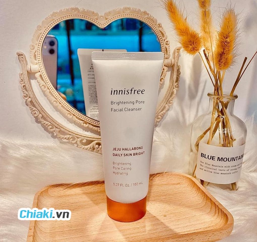 Sữa Rửa Mặt S&aacute;ng Da Innisfree Brightening Pore Facial Cleanser
