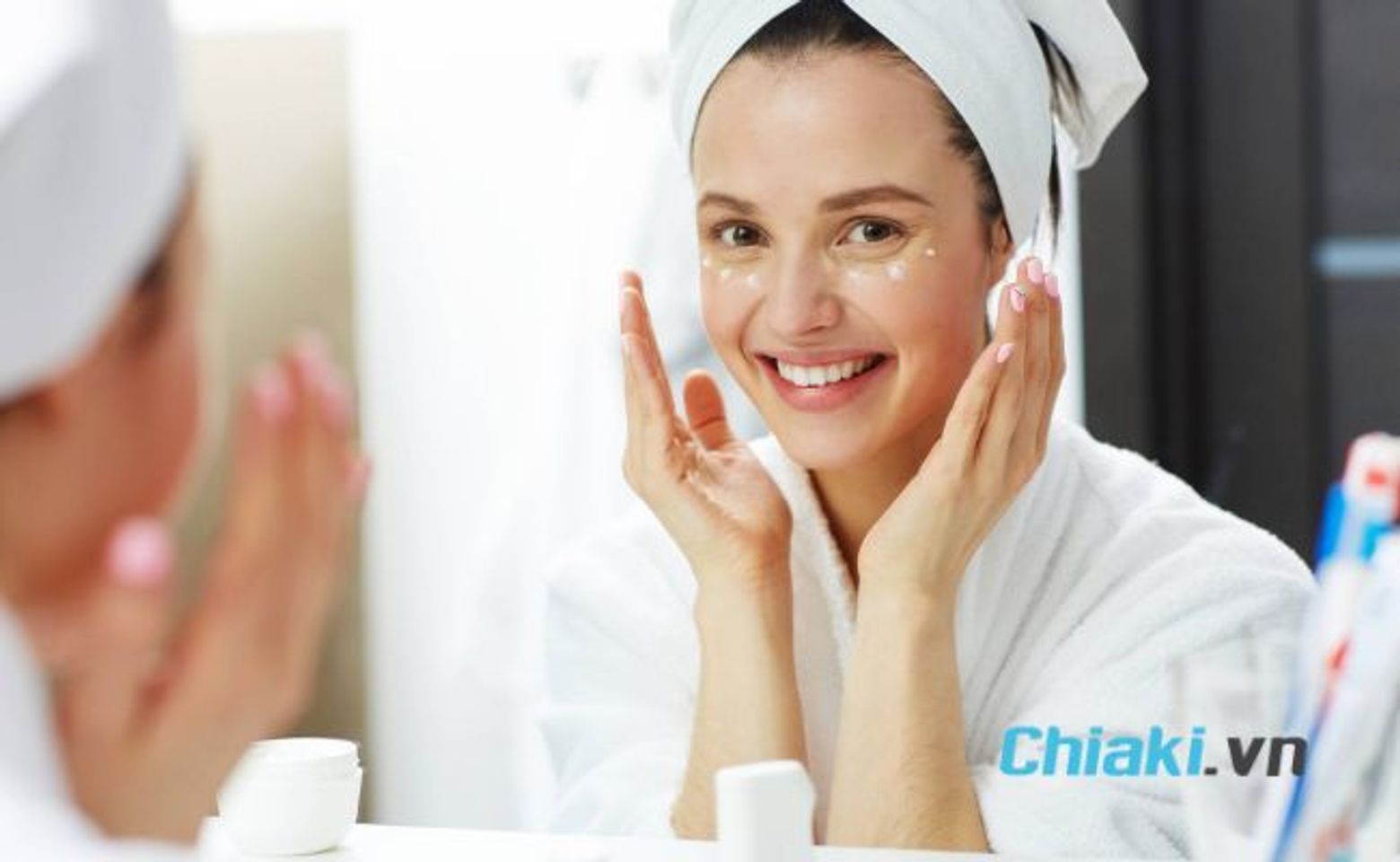 Lưu &yacute; khi thực hiện c&aacute;c bước skincare