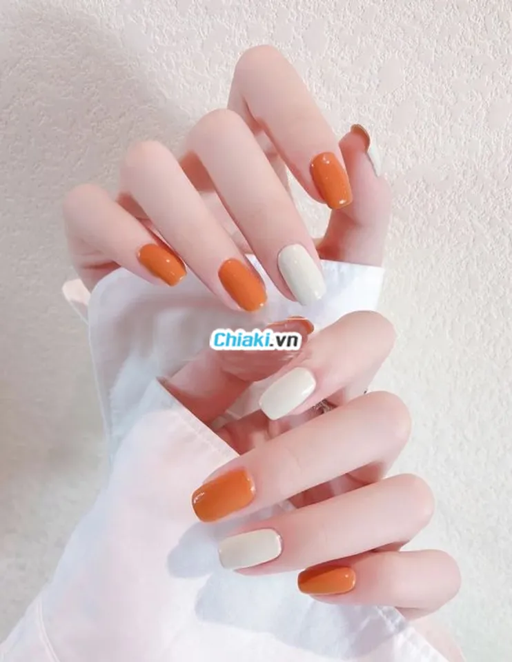 Màu cam carot (Bright Orange)