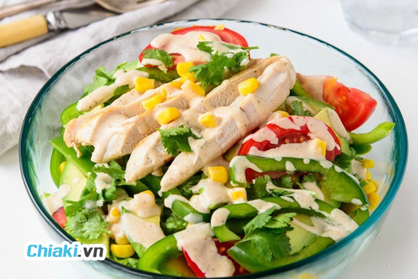 Ức g&agrave; giảm c&acirc;n salad
