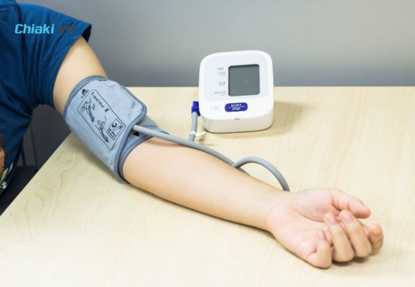 Những người kh&ocirc;ng n&ecirc;n uống cần t&acirc;y