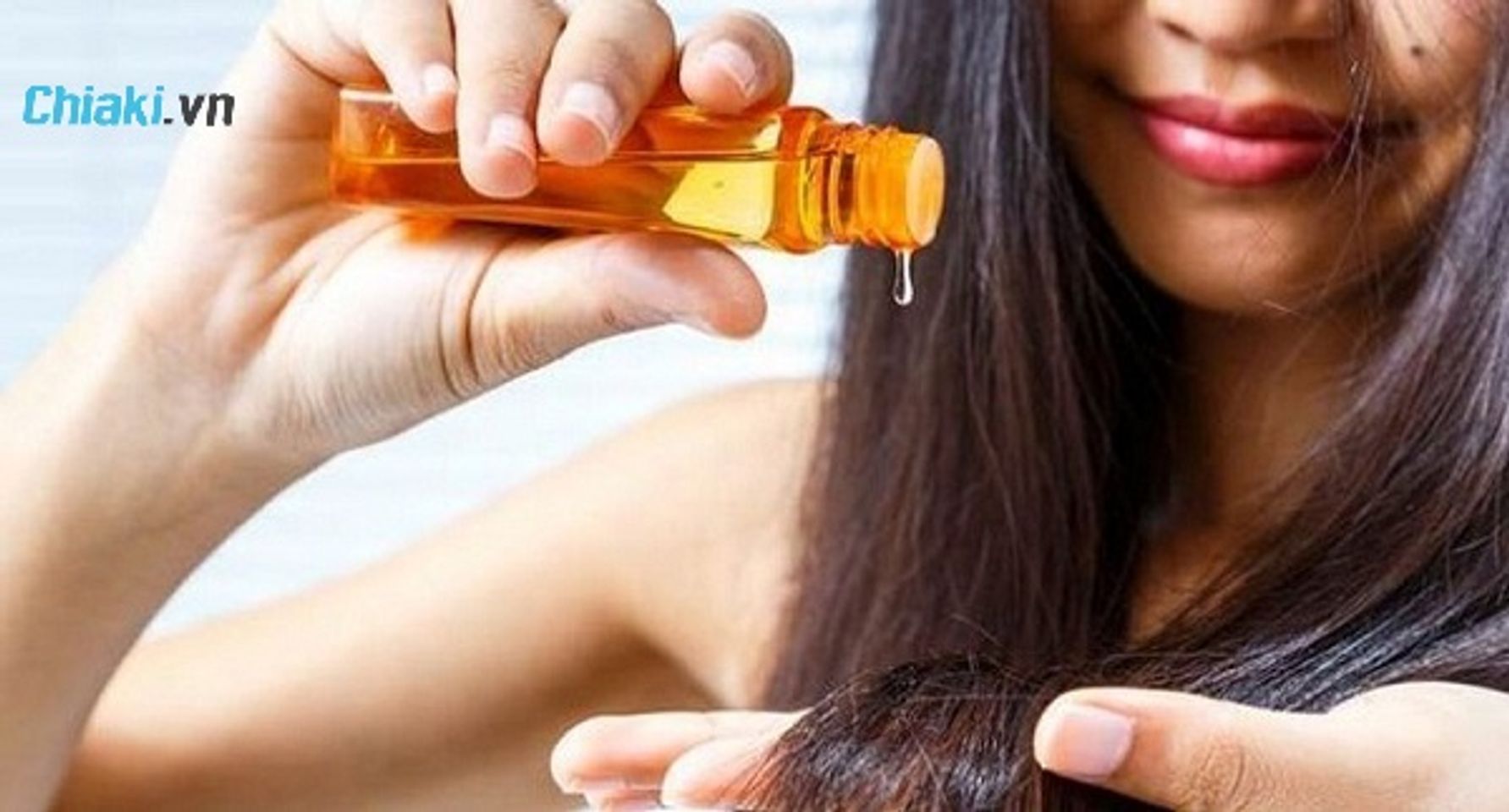 C&aacute;ch gi&uacute;p t&oacute;c nhanh d&agrave;i bằng tinh dầu dưỡng t&oacute;c