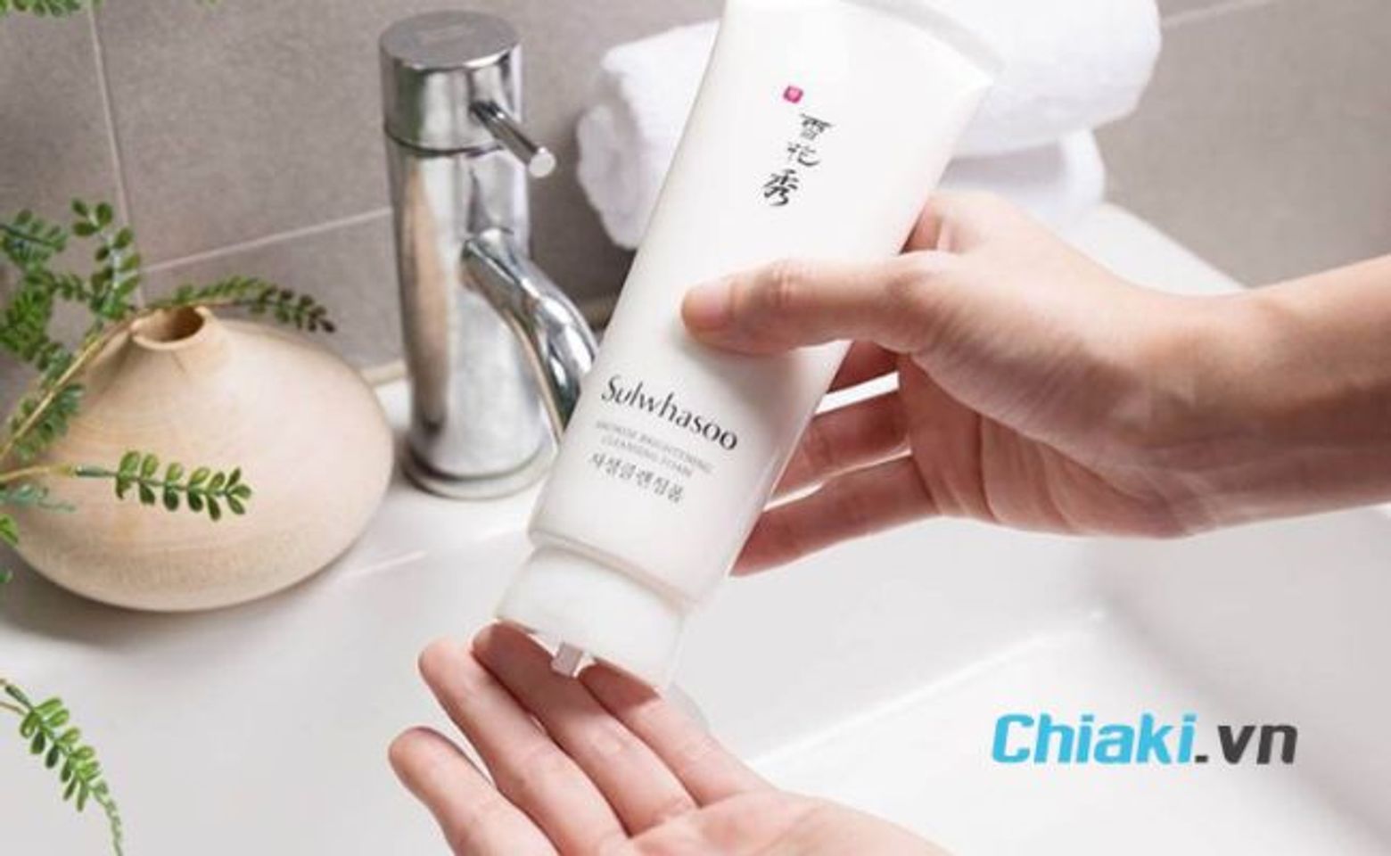 C&aacute;ch sử dụng sữa rửa mặt Sulwhasoo