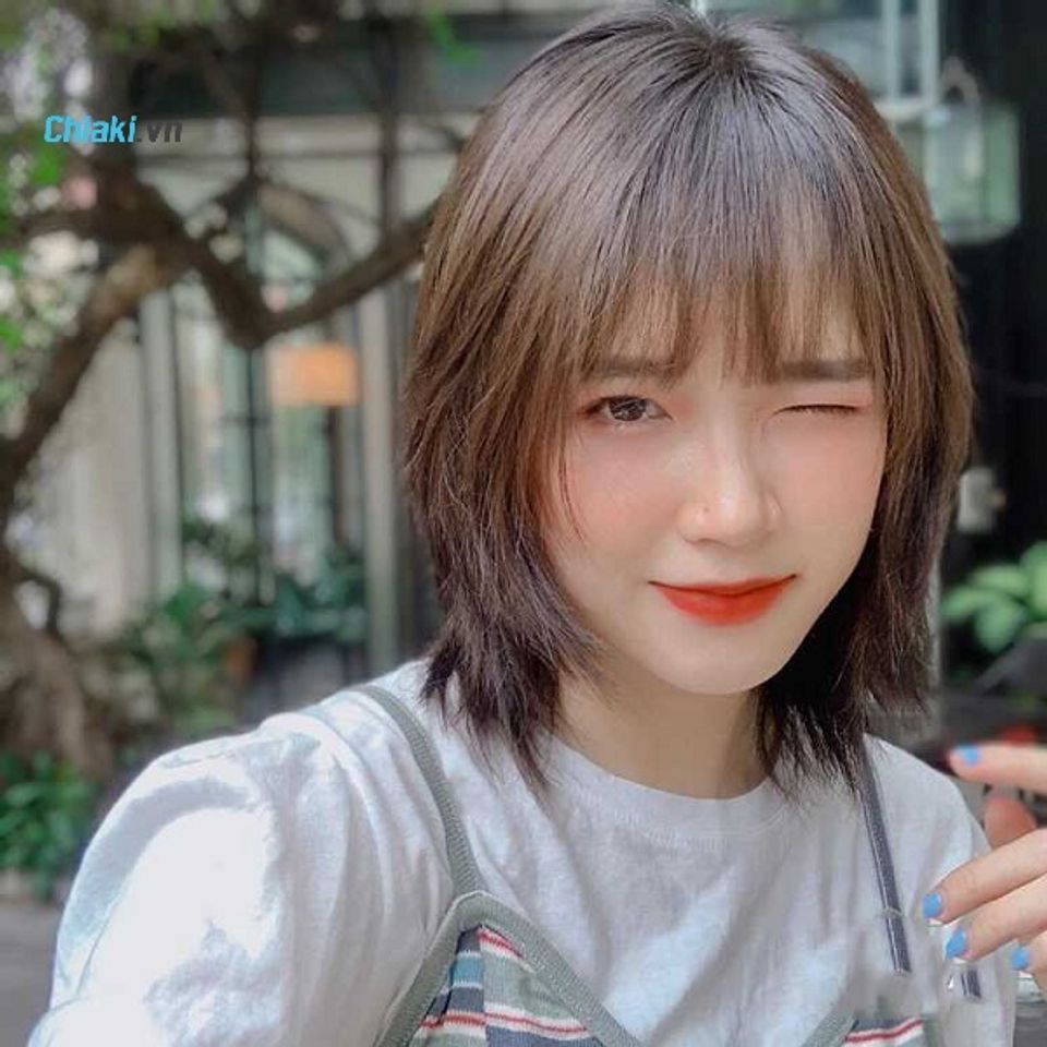 Kiểu t&oacute;c t&eacute;m m&aacute;i thưa