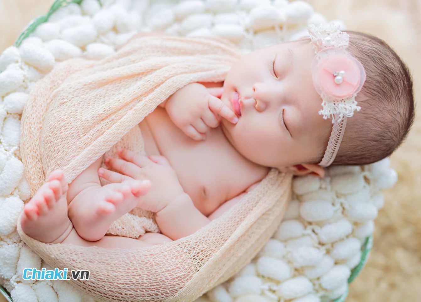 Đặt t&ecirc;n con g&aacute;i họ Đỗ tượng trưng cho sự b&igrave;nh an, thư th&aacute;i