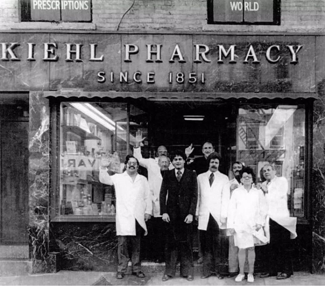 Đ&ocirc;i n&eacute;t về thương hiệu chăm s&oacute;c da Kiehl's